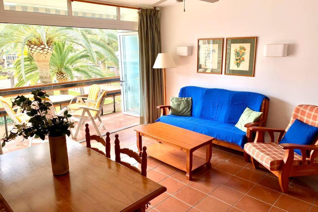 Book Ibiza Salou Apartman Kültér fotó