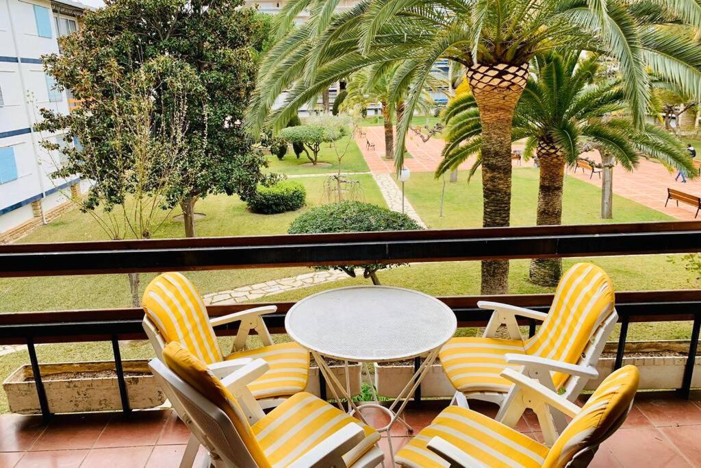 Book Ibiza Salou Apartman Kültér fotó