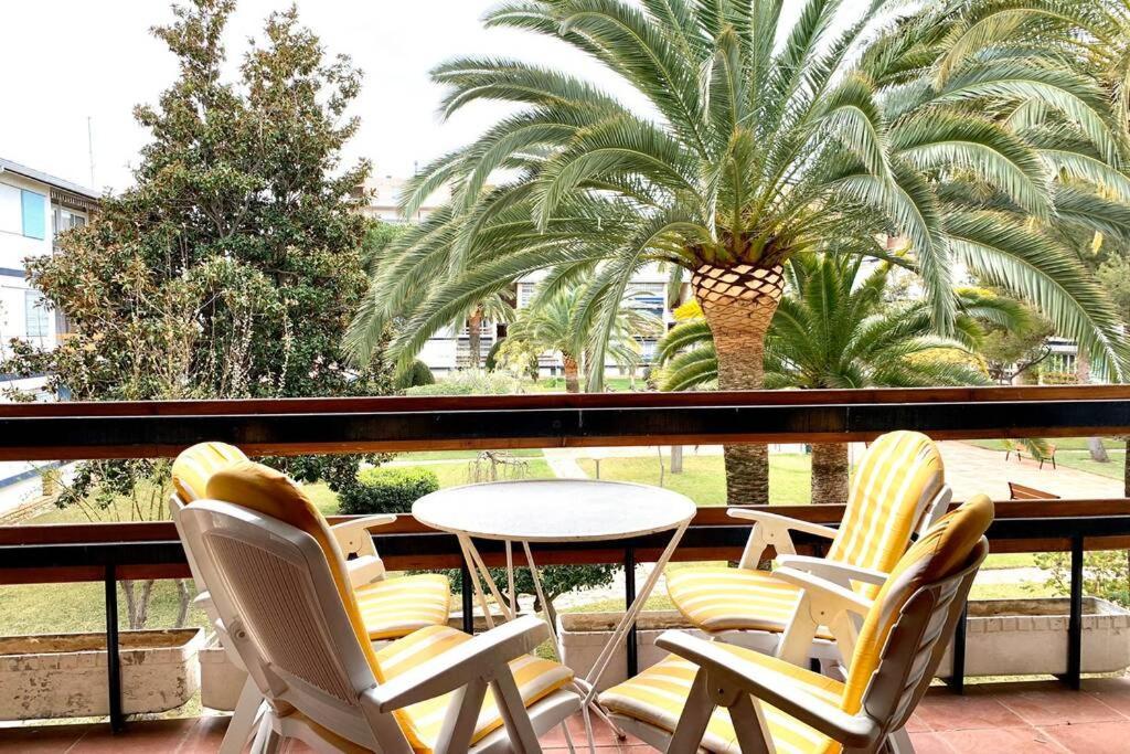 Book Ibiza Salou Apartman Kültér fotó