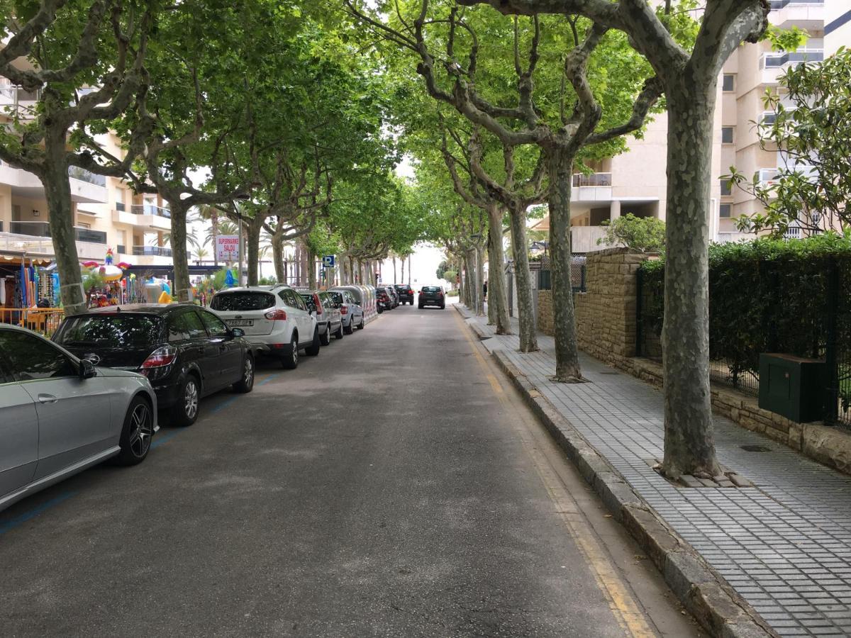 Book Ibiza Salou Apartman Kültér fotó