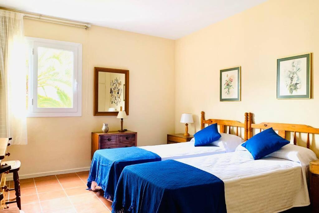 Book Ibiza Salou Apartman Kültér fotó